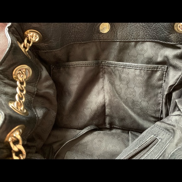 Black leather Michael Kors bag - Picture 5 of 10